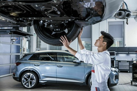 Ngành ô tô Đức đối mặt trước thách thức từ xe điện và Trung Quốc - Ảnh 1. Ngành ô tô Đức đối mặt trước thách thức từ xe điện và Trung Quốc - Ảnh 2.