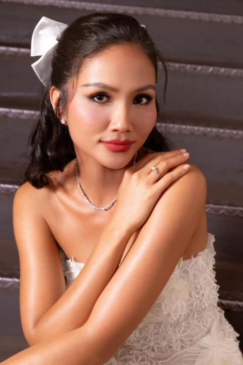 Thanh Thủy, Krystyna Pyszková hay Victoria Kjær Theilvig là Hoa hậu đẹp nhất thế giới? - Ảnh 7. Thanh Thủy, Krystyna Pyszková hay Victoria Kjær Theilvig là Hoa hậu đẹp nhất thế giới? - Ảnh 7.