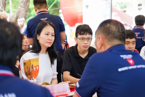 - Ảnh 3. Ngày hội Tư vấn tuyển sinh - hướng nghiệp 2025 qua 'lăng kính' của sinh viên truyền thông - Ảnh 3.