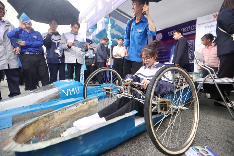 'Đừng để hối tiếc vì chọn sai' - Ảnh 7. 'Đừng để hối tiếc vì chọn sai' - Ảnh 7.