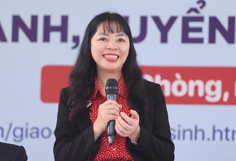 Bỏ xét tuyển sớm là bỏ bớt cơ hội xét tuyển? AI sẽ khiến nhiều ngành biến mất? - Ảnh 5. Bỏ xét tuyển sớm là bỏ bớt cơ hội xét tuyển? AI sẽ khiến nhiều ngành biến mất? - Ảnh 6.