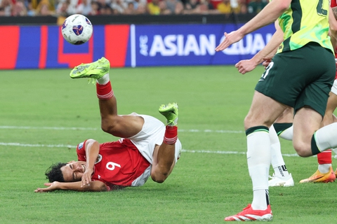 HLV Kluivert là điểm yếu của Indonesia - Ảnh 2.