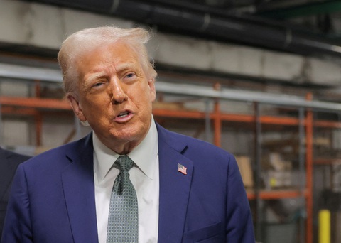 Ông Trump nói sẽ theo dõi nghiêm ngặt chương trình