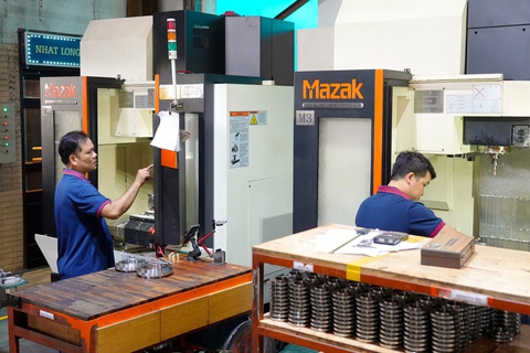 Dọn dẹp thủ tục để doanh nghiệp tư nhân phát triển - Ảnh 1. Dọn dẹp thủ tục để doanh nghiệp tư nhân phát triển - Ảnh 1.