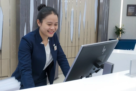 'Bức tranh' Tiền lương trước thời điểm tăng lương tối thiểu vùng - Ảnh 1. Điều chỉnh lương tối thiểu vùng phù hợp với việc sáp nhập tỉnh thành - Ảnh 1.