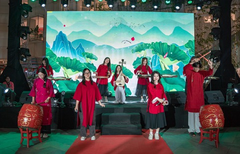 Tắt đèn bật ý tưởng - ‘Tắt sống nhanh, bật sống xanh’ - Ảnh 1. Tắt đèn bật ý tưởng - ‘Tắt sống nhanh, bật sống xanh’ - Ảnh 1.