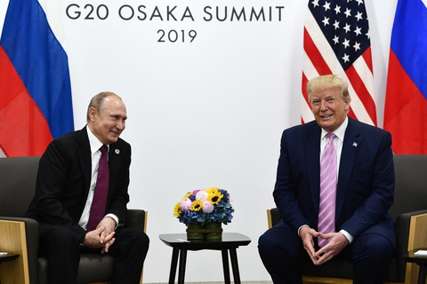 Đặc phái viên Mỹ: Ông Putin đã cầu nguyện, tặng quà cho ông Trump - Ảnh 1. Đặc phái viên Mỹ: Ông Putin đã cầu nguyện, tặng quà cho ông Trump - Ảnh 1.