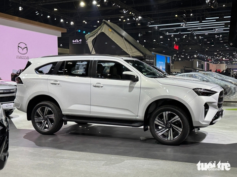 Chi tiết Isuzu mu-X 2025: Đấu Ford Everest bằng máy mới 163 mã lực, đồng hồ mới, màn giải trí 9 inch - Ảnh 10.