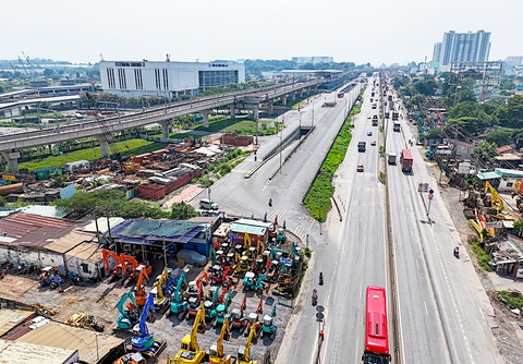 Ì ạch dự án mở rộng xa lộ Hà Nội - quốc lộ 1 - Ảnh 1. xa lộ Hà Nội - Ảnh 1.