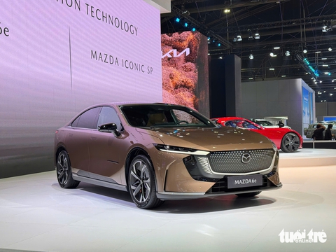 Mazda 6e - Ảnh 1.