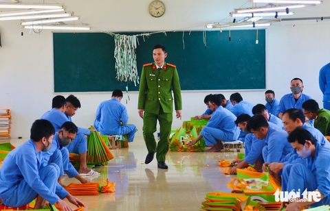 công an - Ảnh 4.