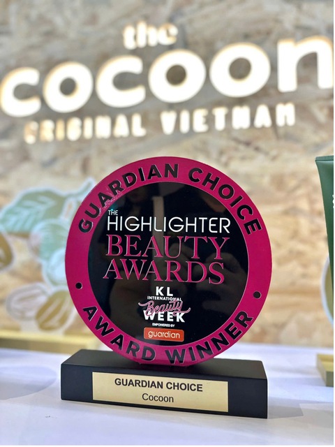 Mỹ phẩm Cocoon nhận giải thưởng Guardian Choice tại Malaysia - Ảnh 1.