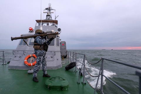 'Sương mù' trên Biển Đen - Ảnh 1. Biển Đen - Ảnh 1.