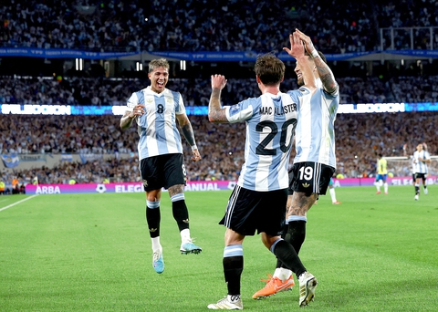 Nhấn chìm kình địch Brazil, Argentina giành vé dự World Cup 2026 - Ảnh 1.