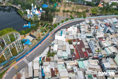 Quận 11 đề xuất sắp xếp còn 3 hoặc 2 phường, đều có phường Đầm Sen - Ảnh 1.
