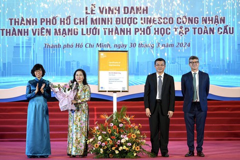 Mời bình chọn 50 sự kiện, hoạt động nổi bật của TP.HCM - Ảnh 50. TP.HCM - Ảnh 50.