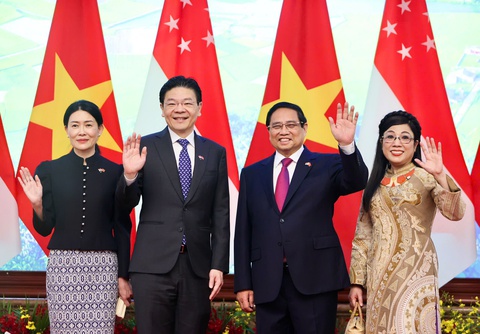 Thủ tướng Singapore Lawrence Wong - Ảnh 1.