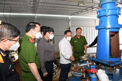 Triệt phá tổ chức tội phạm sản xuất ma túy 'cực lớn' tại Nha Trang, thu giữ 1,4 tấn ketamin - Ảnh 2.