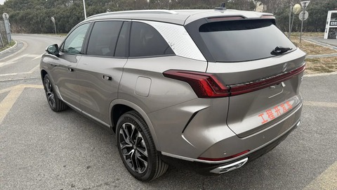 MG QS - SUV mới đấu Hyundai Palisade bằng giá rẻ - Ảnh 2.