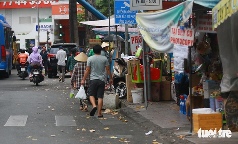 vỉa hè - Ảnh 2.