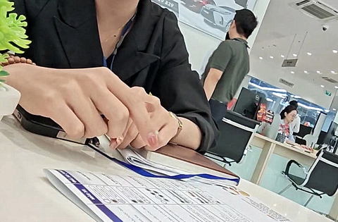 'Thế giới ngầm' bán xe sang Toyota: Mua bán hai giá, ngành thuế phải vào cuộc - Ảnh 1. xe sang Toyota - Ảnh 1.