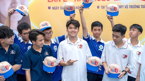 lớp 10 - Ảnh 1.