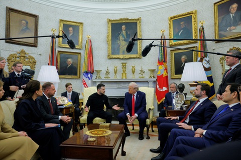 Cuộc gặp Trump - Zelensky: Nhà Trắng tán dương, đồng minh lo ngại Mỹ đổi hướng - Ảnh 2.