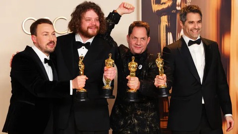 Flow hạ gục 'gã khổng lồ' Disney và DreamWorks gây 'địa chấn' tại Oscar 2025 - Ảnh 2. Flow hạ gục 'gã khổng lồ' Disney và DreamWorks, gây 'địa chấn' tại Oscar 2025 - Ảnh 2.