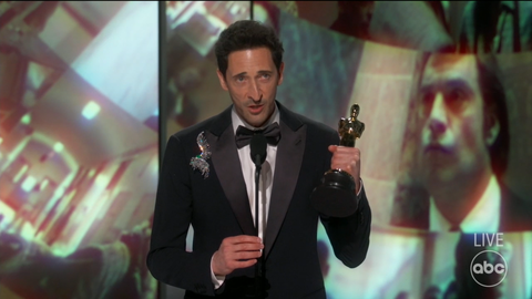Đang trao giải Oscar 2025: Không ai ngạc nhiên khi Adrien Brody đoạt tượng  vàng - Tuổi Trẻ Online