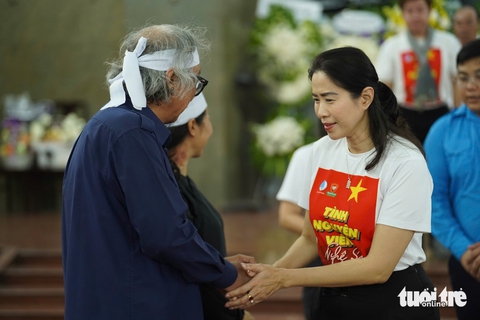 Bí thư Nguyễn Văn Nên viếng nhạc sĩ Lư Nhất Vũ - Ảnh 5. Lư Nhất Vũ - Ảnh 5.