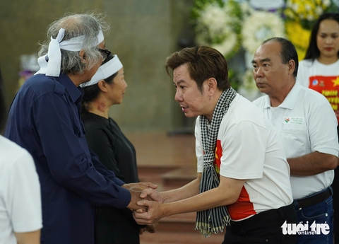 Bí thư Nguyễn Văn Nên viếng nhạc sĩ Lư Nhất Vũ - Ảnh 6. Lư Nhất Vũ - Ảnh 6.