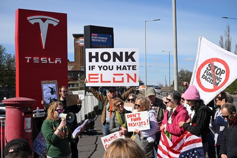 Tesla - Ảnh 4.