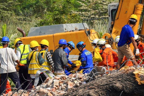 Myanmar tuyên bố quốc tang một tuần - Ảnh 1.