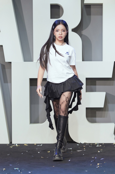 Nông Thúy Hằng - Ảnh 7.