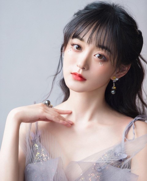 Toà án cấm YouTuber Lee Jin Ho đăng tải nội dung về Kim Sae Ron - Ảnh 5. Kim Sae Ron - Ảnh 4.