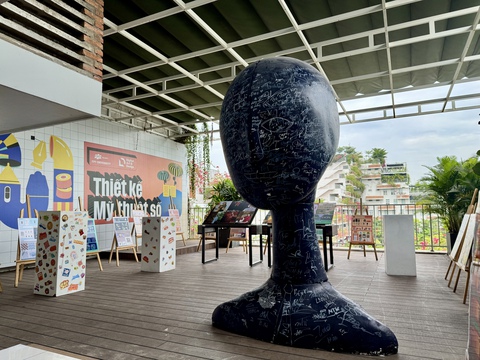 Đại học FPT mở triển lãm Meta Art, chủ đề Giao quang - Ảnh 12.