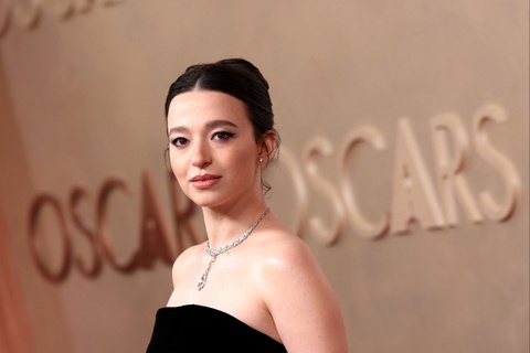 Mikey Madison: Từ 'lọ lem' chuồng ngựa đến 'nữ hoàng' Oscar - Ảnh 3. Mikey Madison: Từ 'lọ lem' chuồng ngựa đến 'nữ hoàng' Oscar - Ảnh 3.