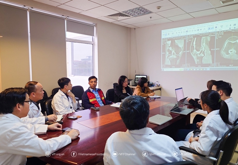 VFF theo sát quá trình hồi phục của Nguyễn Xuân Son và Hồ Tấn Tài - Ảnh 1. VFF theo sát quá trình hồi phục của Nguyễn Xuân Son và Hồ Tấn Tài - Ảnh 1.