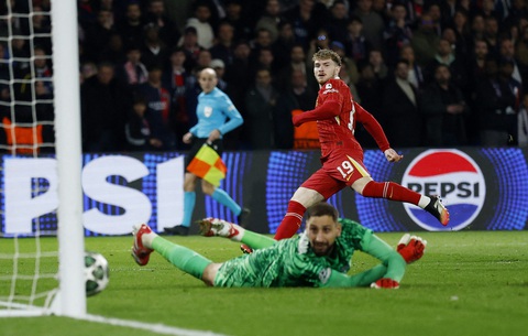 Alisson cứu thua 10 lần, Liverpool thắng PSG - Ảnh 4.