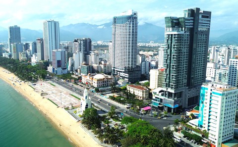Khánh Hòa đề xuất điều chỉnh quy hoạch tỉnh có ảnh hưởng định hướng sáp nhập đơn vị cấp tỉnh? - Ảnh 1. Khánh Hòa đề xuất điều chỉnh quy hoạch tỉnh có ảnh hưởng định hướng sáp nhập đơn vị cấp tỉnh? - Ảnh 1.