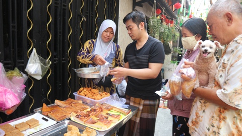 Độc lạ chợ ẩm thực Hồi giáo mở mỗi năm đúng 1 lần vào tháng Ramadan - Ảnh 4. Độc lạ chợ ẩm thực mở mỗi năm đúng 1 lần vào tháng Ramadan - Ảnh 3.