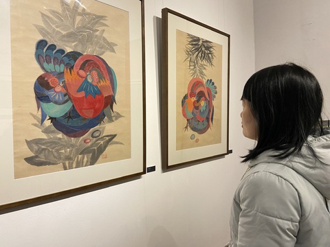 Mộng ảo Trần Hoàng Sơn gặp ‘trăm năm cô đơn’ Nguyễn Trung Hiếu - Ảnh 1. Mộng ảo Trần Hoàng Sơn gặp ‘trăm năm cô đơn’ Nguyễn Trung Hiếu - Ảnh 1.