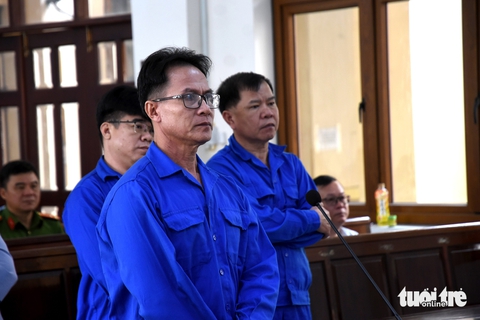 Lái xe riêng của cựu trưởng trạm cảnh sát giao thông Suối Tre thừa nhận hành vi môi giới hối lộ - Ảnh 2.
