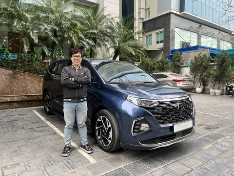 Hyundai Custin - Ảnh 1.