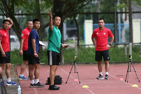 trọng tài - Ảnh 1.