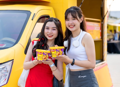 Hành trình ‘đu idol’ của fan ‘Anh trai vượt ngàn chông gai’ - Ảnh 2.