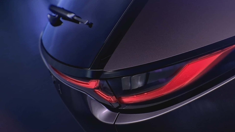 Mazda EZ-60 - Ảnh 11.