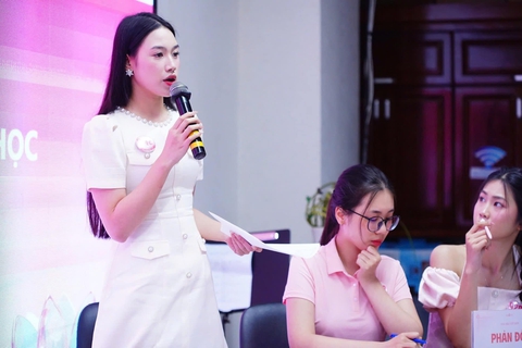 Loạt phim kinh dị, giật gân đổ bộ rạp Việt; Chuyện tình Lý Chiêu Hoàng lên sân khấu - Ảnh 5. phim kinh dị - Ảnh 4.