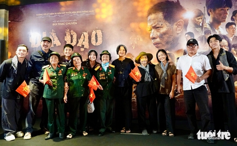 Bùi Thạc Chuyên xin lỗi, chuyện tình Ba Hương - Tư Đạp trong 'Địa đạo' có thật không? - Ảnh 6. địa đạo - Ảnh 5.