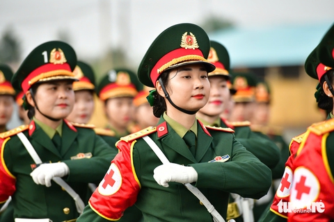hợp luyện - Ảnh 13.